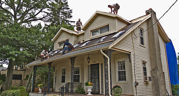 Best Roof Gutter Cleaning  in Chandler, OK